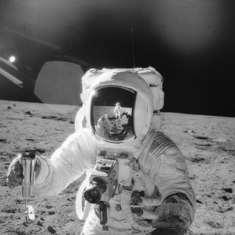 Astronaut landing on the moon