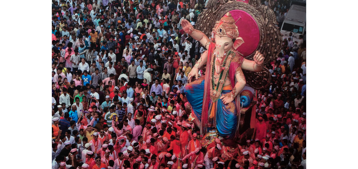 Lord Ganesh Modern Art Idol | HAWA Ganesh | For Rituals & Ceremonies  |Traditional Hindu Deity Figurine Who Removes Obstacles | Hindu Elephant  Deity 
