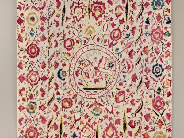 Floral patterned large textile