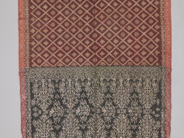 Indoensian red and gray patterned silk cloth