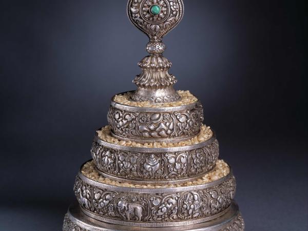 Silver layer circular mandala sculpture