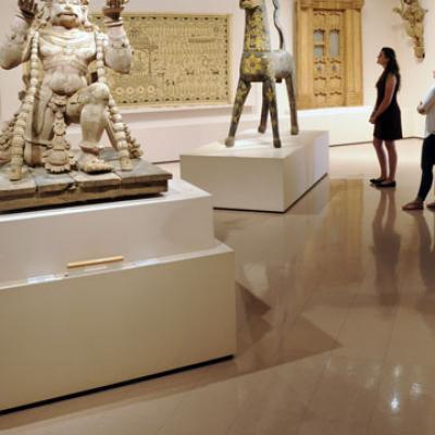 People in the Asian art gallery