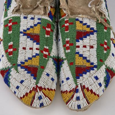 Sioux Moccasin with geometric designs