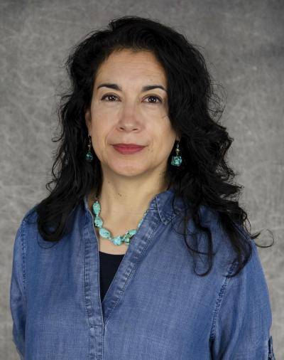 Headshot of Lucha Martínez de Luna