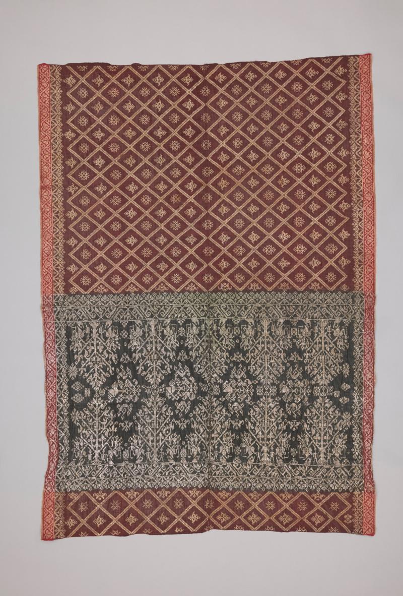 Indoensian red and gray patterned silk cloth